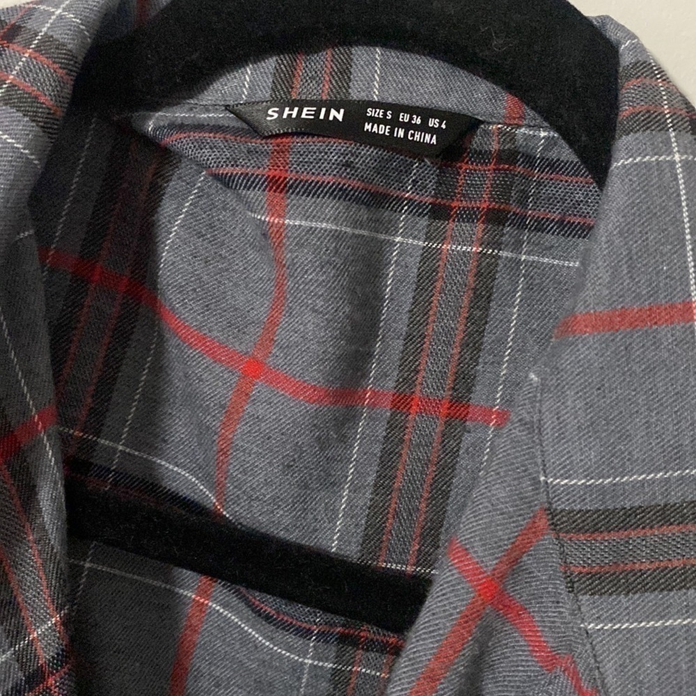 SHEIN Plaid shirt - Picture 2 of 4